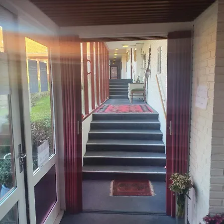 Hotel Tranekaer Slotskro 3*
